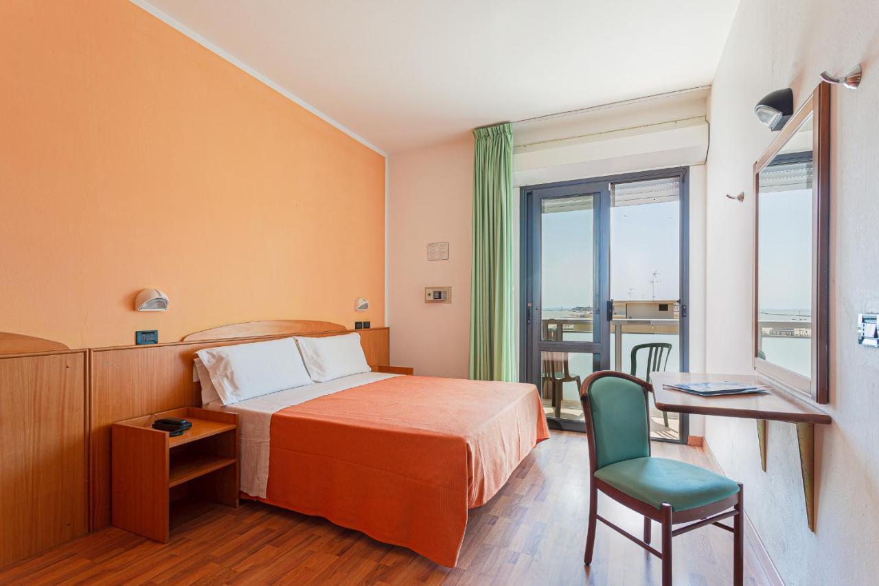 Little Hotel Cesenatico Ngoại thất bức ảnh