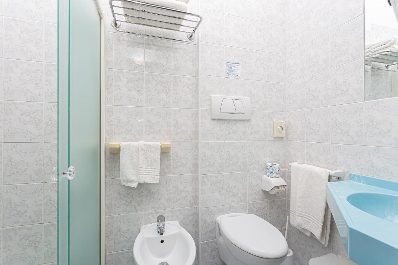 Little Hotel Cesenatico Ngoại thất bức ảnh